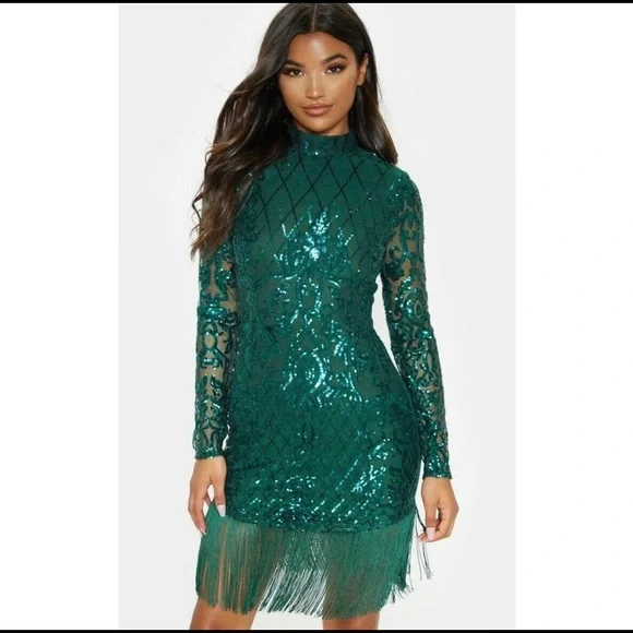 green emerald velvet dress GREEN KNIT TIERED FRINGE MAXI DRESS| LEO GARNETTE main image 1